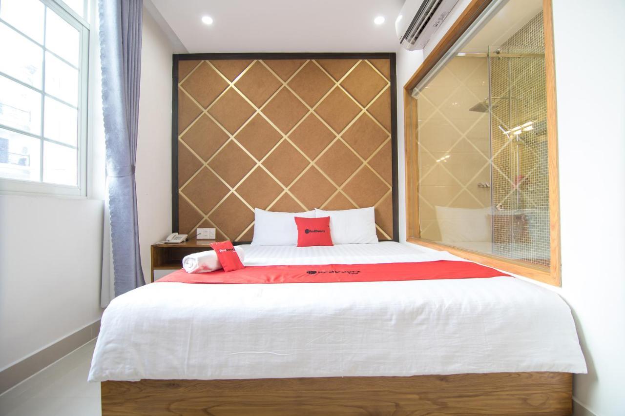 Reddoorz Plus Near Lotte Mart Cong Hoa Ho Chi Minh City Exterior photo